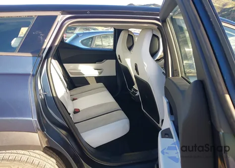 2023 Fisker Ocean One z USA, uszkodzony, nr VIN VCF1ZBU25PG004287